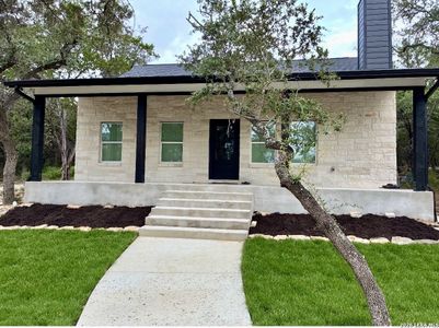 New construction Single-Family house 197 Spring Mountain Dr, Canyon Lake, TX 78133 - image 2