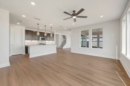New construction Single-Family house 8013 Autumn Sage Trl, Denton, TX 76207 plan Laurel - image 10