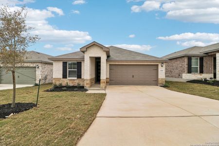 New construction Single-Family house 5707 Sendero Rnch, San Antonio, TX 78253 Hughes (841)- photo 3 3