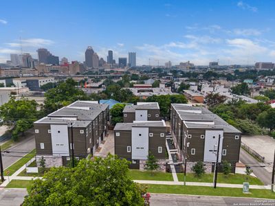 New construction Condo/Apt house 323 Howard St, Unit 1, San Antonio, TX 78212 - photo 31 31