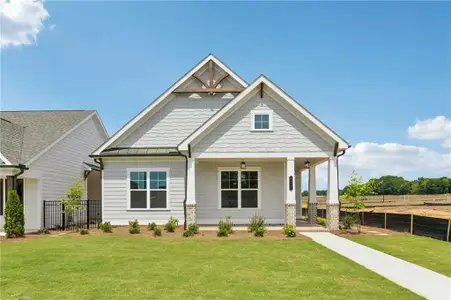New construction Single-Family house 1028 Eastman Ct, Hoschton, GA 30548 plan The McDaniel - image