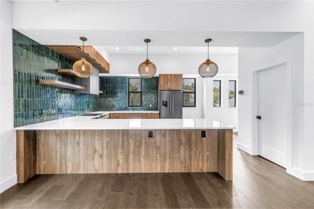 New construction Townhouse house 409 E Oak Ave, Unit 9, Tampa, FL 33602 - image 11