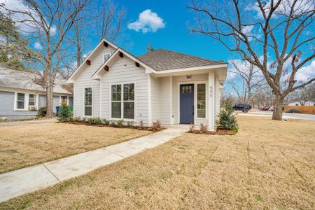 New construction Single-Family house 500 Farley St, Waxahachie, TX 75165 - image