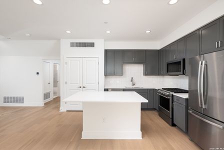 New construction Single-Family house 414 Santa Clara Pl, Unit BLDG. 2, San Antonio, TX 78210 - image 19