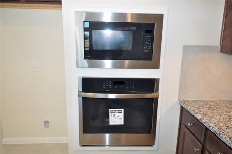 New construction Single-Family house 3705 Pedregal Rd, League City, TX 77539 - image 17