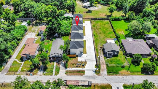 New construction Single-Family house 7312 Wileyvale Dr, Unit B, Houston, TX 77016 - image 13