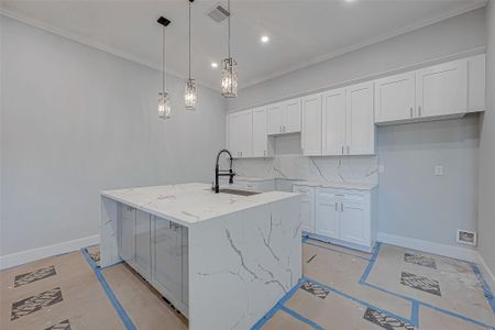 New construction Single-Family house 6840 Del Rio St, Houston, TX 77021 - image 17