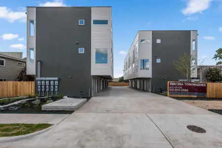 New construction Condo house 7920 Mullen Dr, Unit 3, Austin, TX 78757 - image