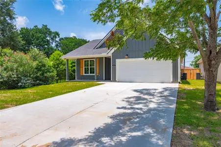 New construction Single-Family house 2410 28Th Ave N, Texas City, TX 77590 - image
