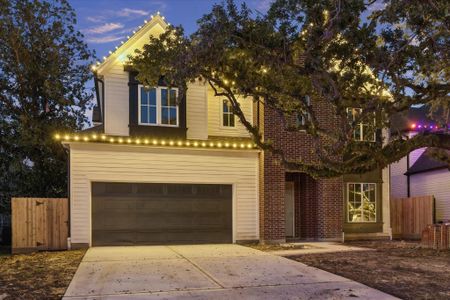 New construction Single-Family house 1614 Woodcrest Dr, Houston, TX 77018 - image