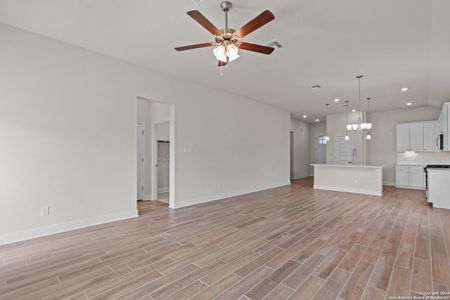 New construction Single-Family house 13410 Cosette Xing, San Antonio, TX 78253 Brooks- photo 3 3