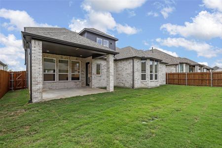 New construction Single-Family house 441 Lost Creek Trl, Waxahachie, TX 75165 Regis Plan- photo 32 32