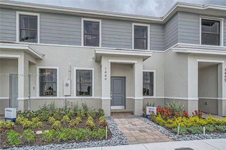 New construction Townhouse house 1221 Ne 3Rd Ave, Florida City, FL 33034 null- photo 2 2