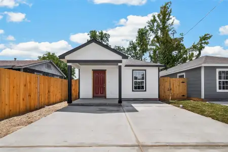 New construction Single-Family house 7414 S Hall St, Houston, TX 77028 - image