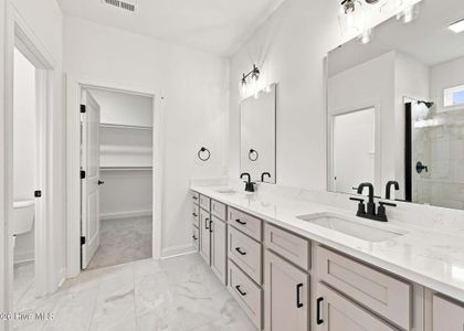 New construction Single-Family house 4142 Dixon Rd, Unit 4), Grimesland, NC 27837 plan Mitchell - image 9