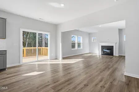 New construction Single-Family house 154 Harriette Ct, Lillington, NC 27546 plan Russell - image 18