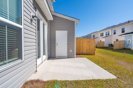 New construction Single-Family house 713 Alma Square Dr, Moncks Corner, SC 29461 plan Blakely - image