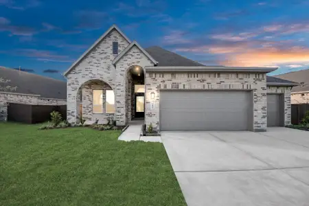 New construction Single-Family house 14942 Buffalo Head St, Mont Belvieu, TX 77523 plan Bonneville 50′ Lot - image