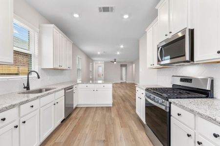 Emberly by LGI Homes in Beasley - image 13