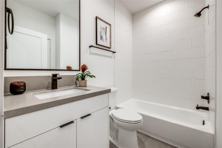 New construction Single-Family house 2410 Quenby St, Houston, TX 77005 - image 6