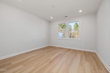 New construction Townhouse house 704 Blackpool Dr, Durham, NC 27703 - image 15