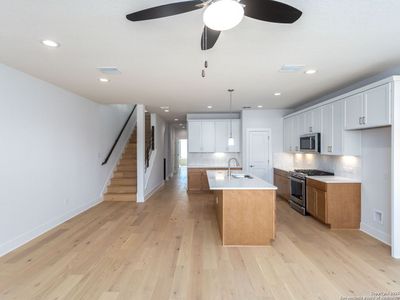 New construction Single-Family house 558 Mcmonigal Pl, San Antonio, TX 78210 plan Espada - image 7