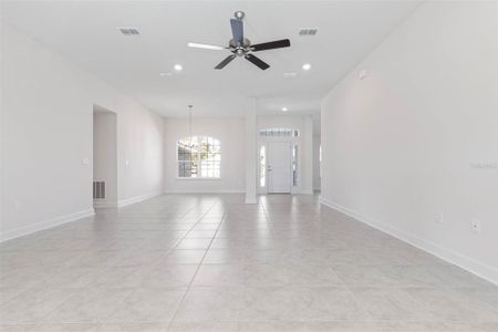 New construction Single-Family house 25 Roxton Ln, Palm Coast, FL 32164 2265- photo 2 2