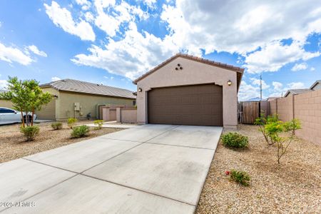 New construction Single-Family house 9339 W Getty Dr, Tolleson, AZ 85353 - image