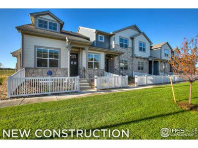 New construction Townhouse house 5111 Longshaw Ct, Unit 5, Windsor, CO 80528 - photo 0