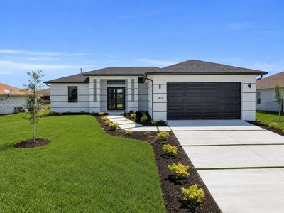 New construction Single-Family house 1413 Ne 4Th Pl, Cape Coral, FL 33909 - image