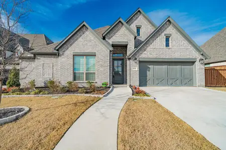 New construction Single-Family house 10480 Gray Hills Dr, Fort Worth, TX 76126 plan 2916W - image