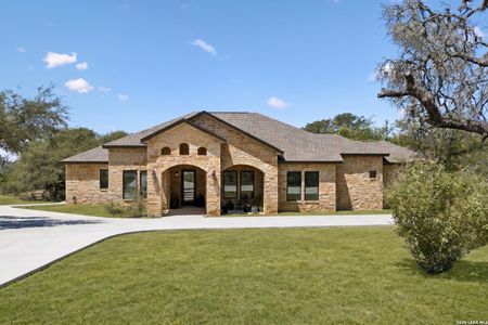 New construction Single-Family house 879 Latigo Blvd, Bandera, TX 78063 - image