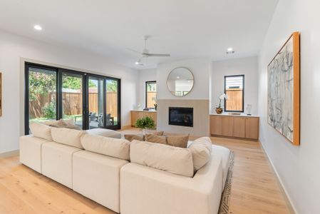 New construction Single-Family house 9047 Longmont Dr, Dallas, TX 75238 plan The Emerson - image 5