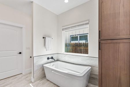 New construction Single-Family house 1012 Creswell Ln, Kerrville, TX 78028 - image 5