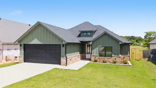New construction Single-Family house 146 Kaul Ln, Bullard, TX 75757 - image