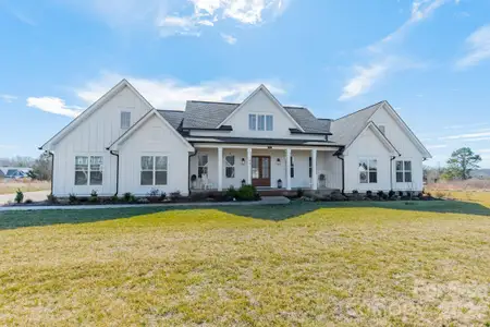 New construction Single-Family house 441 Edmunds Ln, Clover, SC 29710 - image