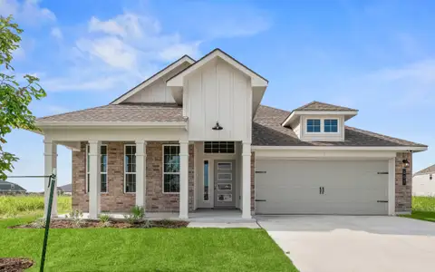 New construction Single-Family house 300 Boatright Blvd, Jarrell, TX 76537 plan The 1818 - image