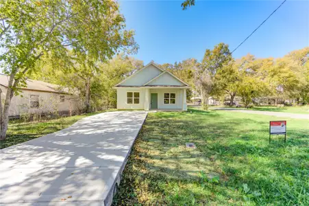 New construction Single-Family house 1309 Smith St, Navasota, TX 77868 - image