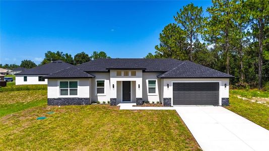 New construction Single-Family house 151 Marion Oaks Pass, Ocala, FL 34473 - image