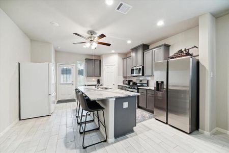 New construction Single-Family house 320 Lane Emerald Thicket, Huffman, TX 77336 null- photo 11 11