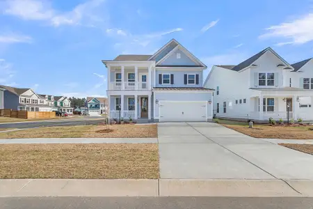 New construction Single-Family house 722 Maynard Ln, Summerville, SC 29486 plan Lockwood - image