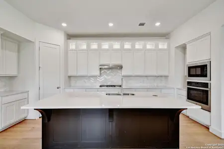 New construction Single-Family house 2938 Mckinnie, Bulverde, TX 78163 null- photo 0