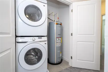 New construction Townhouse house 10580 Ebb Tide Ln, Orlando, FL 32821 - image 6