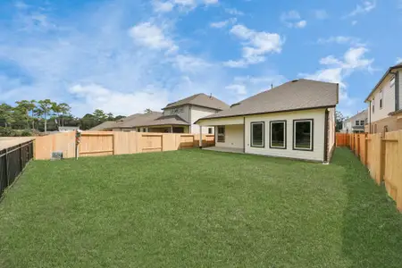 New construction Single-Family house 12023 Maple Oak Dr, Houston, TX 77066 plan Plan 252 - image