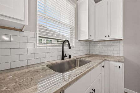 New construction Single-Family house 457 Stone Placa, Brookshire, TX 77423 - image 13