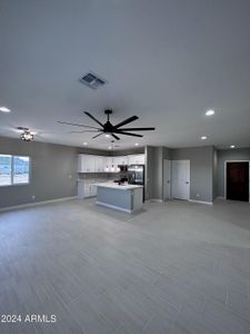 New construction Single-Family house 15226 S Patagonia Rd, Arizona City, AZ 85123 null- photo 7 7