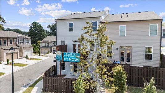 New construction Townhouse house 2335 Portrush Wy, Atlanta, GA 30339 - image 17