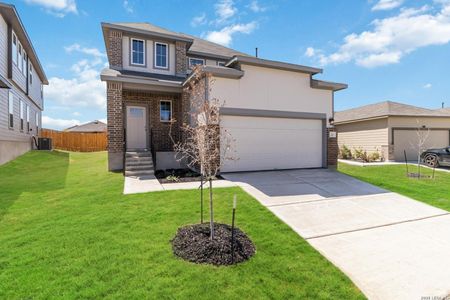 New construction Single-Family house 6122 Quiet Oak Pl, San Antonio, TX 78219 plan Linden - image