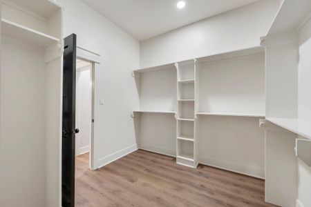 New construction Single-Family house 312 Morehead St E, Franklin, TX 77856 - image 13