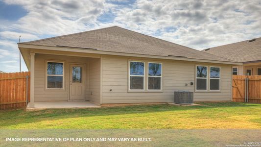 New construction Single-Family house 338 Honeydew Wy, Seguin, TX 78155 The Irvine- photo 26 26